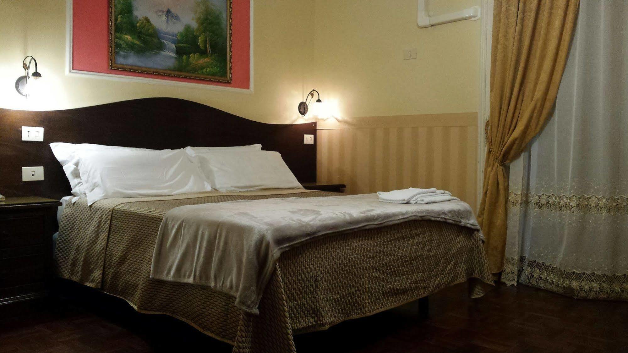 Bed & Breakfast Napoli Centrale Extérieur photo