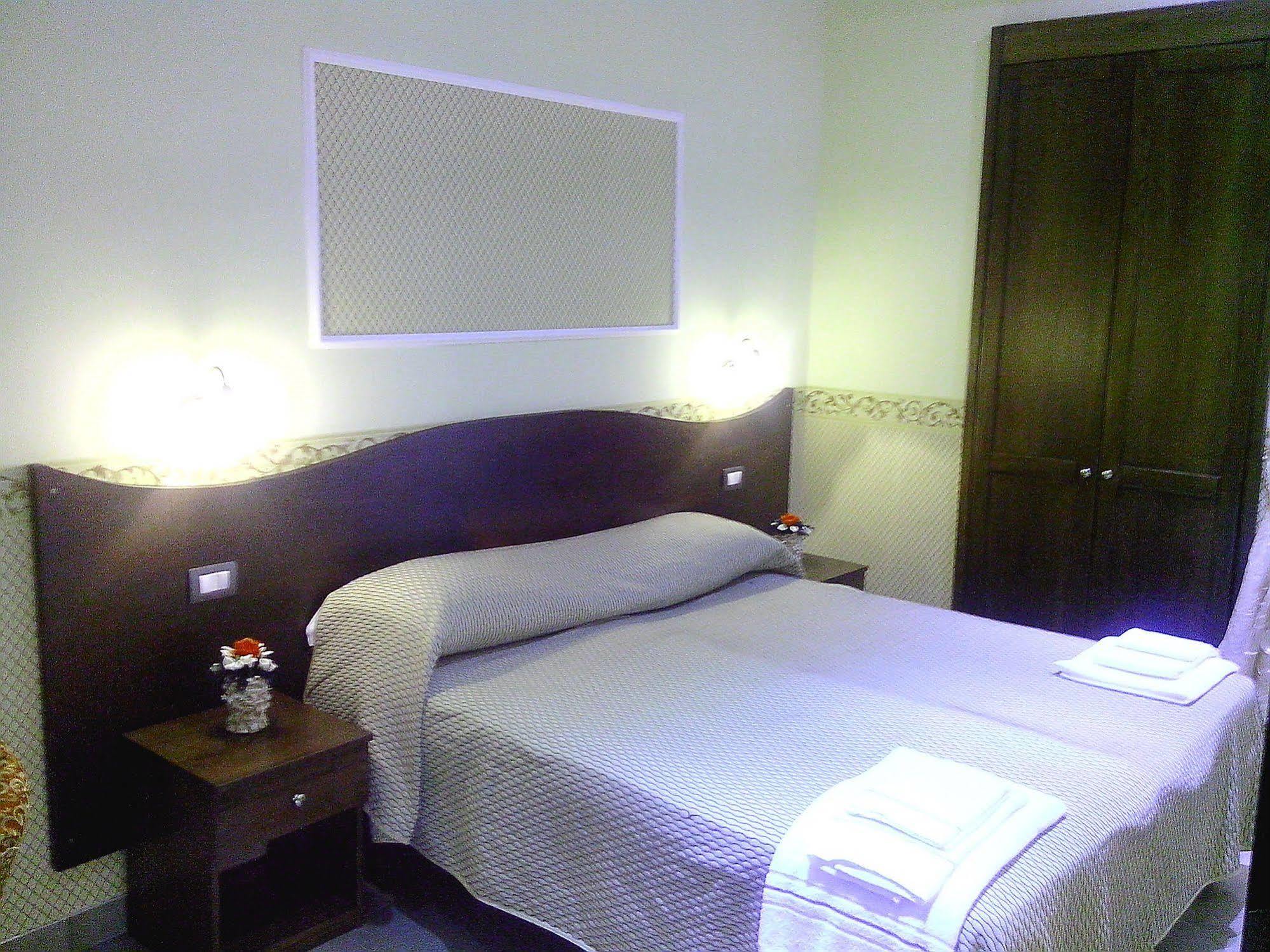 Bed & Breakfast Napoli Centrale Extérieur photo