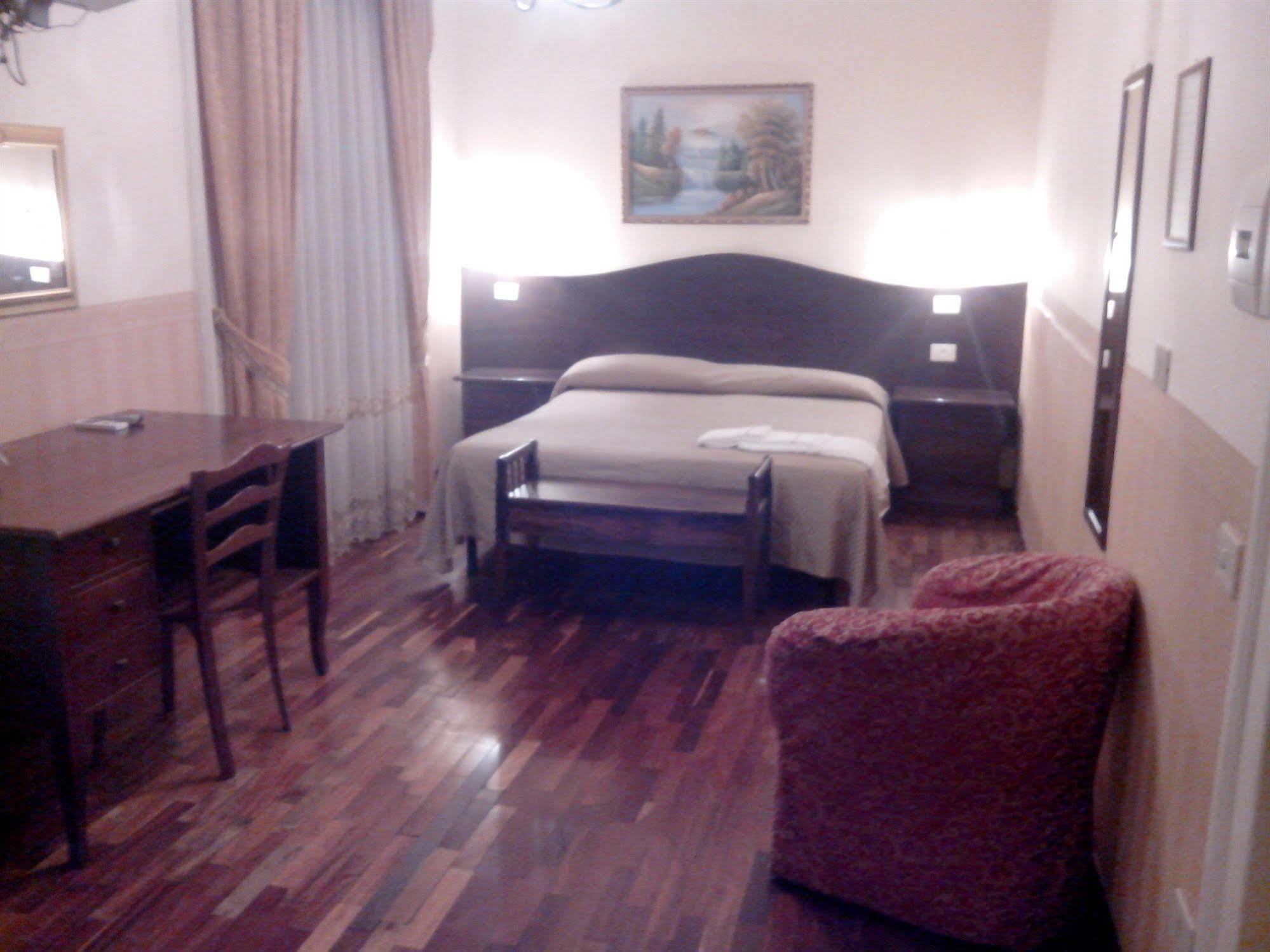 Bed & Breakfast Napoli Centrale Extérieur photo